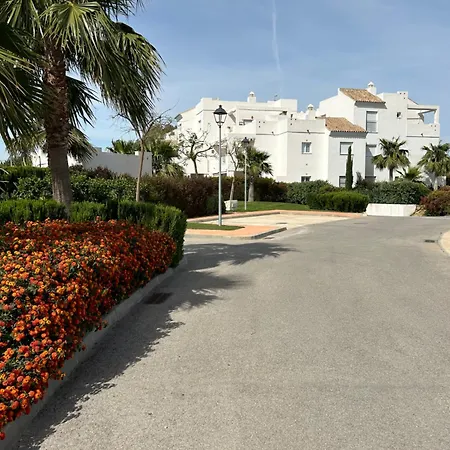 La Casa De Patos Jardines Del